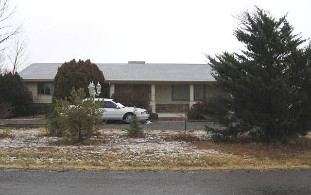 1st image of 3201 N Lynx Lake Dr