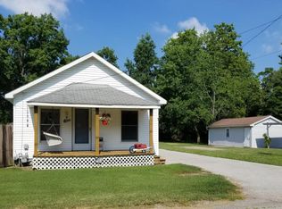 1239 N 10th St, Mount Vernon, IL 62864