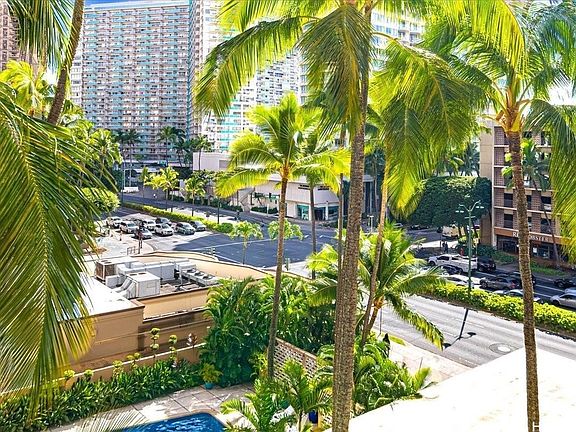 2nd image of 1720 Ala Moana Blvd APT 603A
