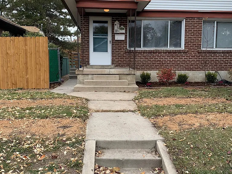 755 E Ramona Ave — Photo 3