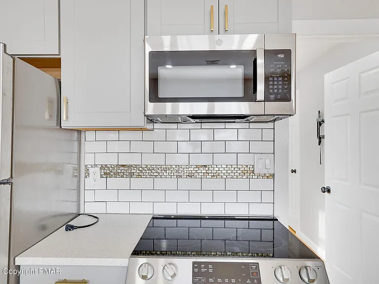 318 Main St #3 — Photo 5