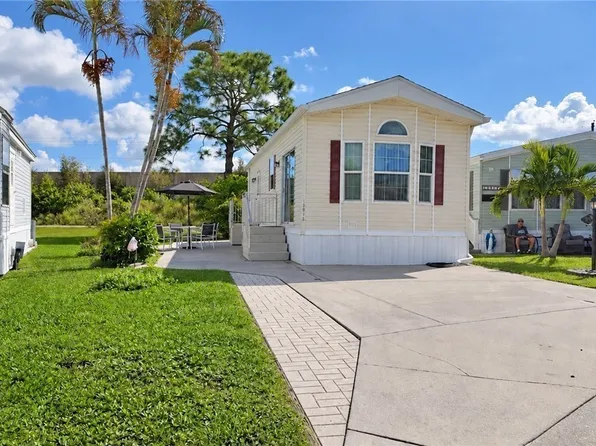 10915 Snowy Egret Cir, Estero, FL 33928