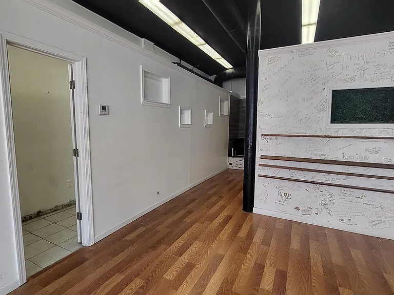 70 Union Ave — Photo 6