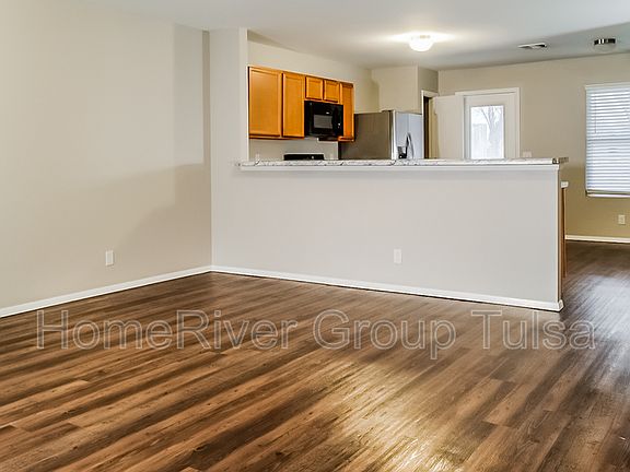 2nd image of 1505 N 31st St