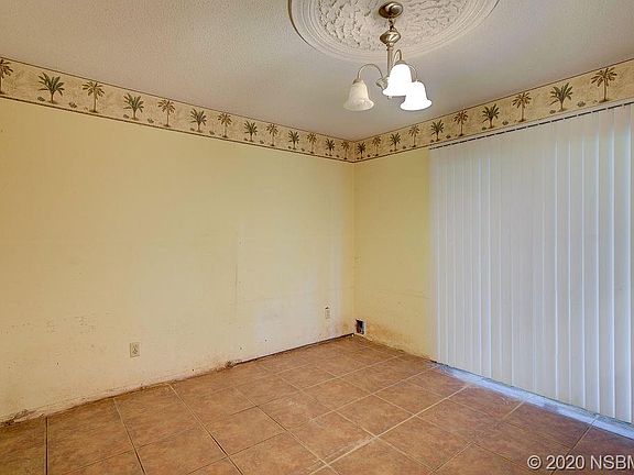 5th image of 2811 Kumquat Dr