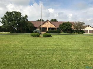 2776 Caldwell Rd, Bradner, OH 43406