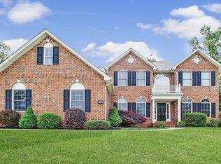 8911 Grotto Ct, Pomfret, MD 20675