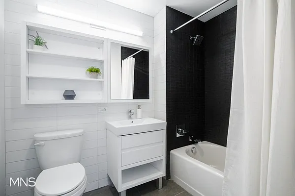 Rented by MNS Marketing | media 19