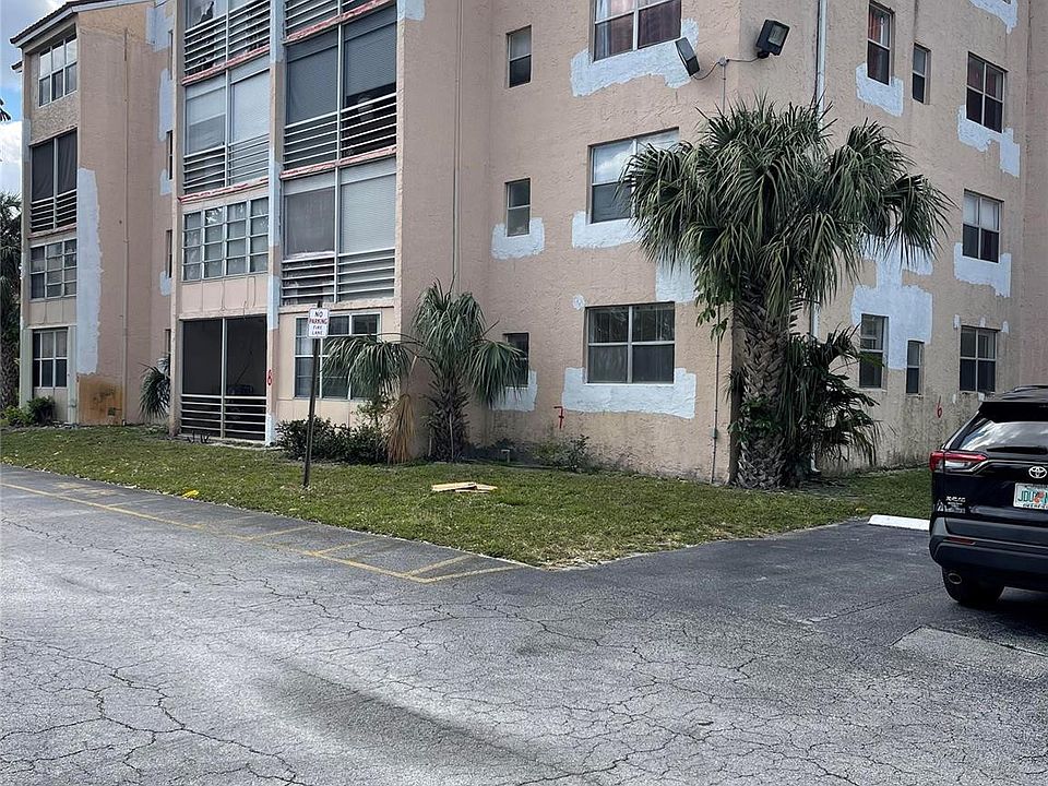 1st image of 2850 Somerset Drive #116L
