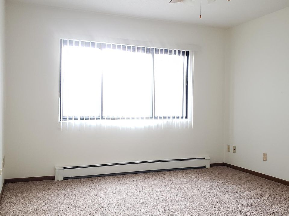 Park Apartments 1401 Jamestown, ND Zillow