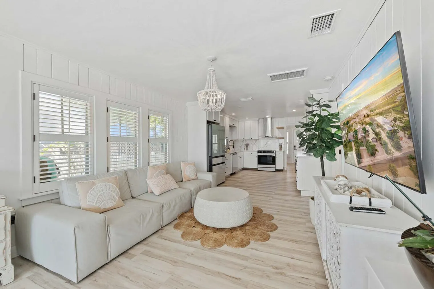 4 bed, 4.0 bath, 1689 sqft, $33,903 — Photo 4