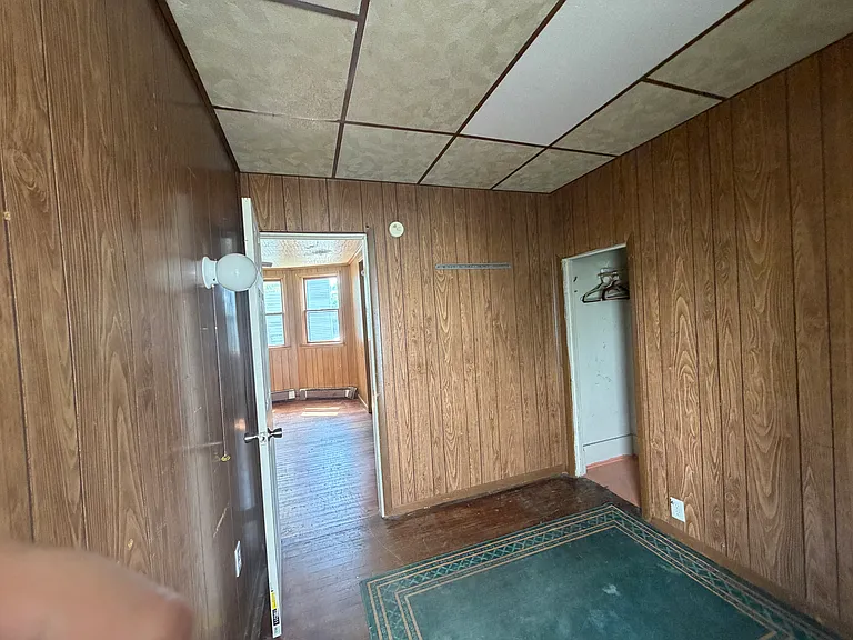 15 Henry St #1 — Photo 9