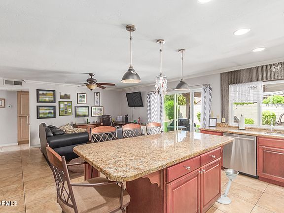 5th image of 4042 E LOUISE Drive