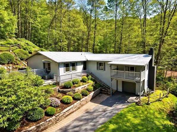913 Winterberry Trail, Boone, NC 28607