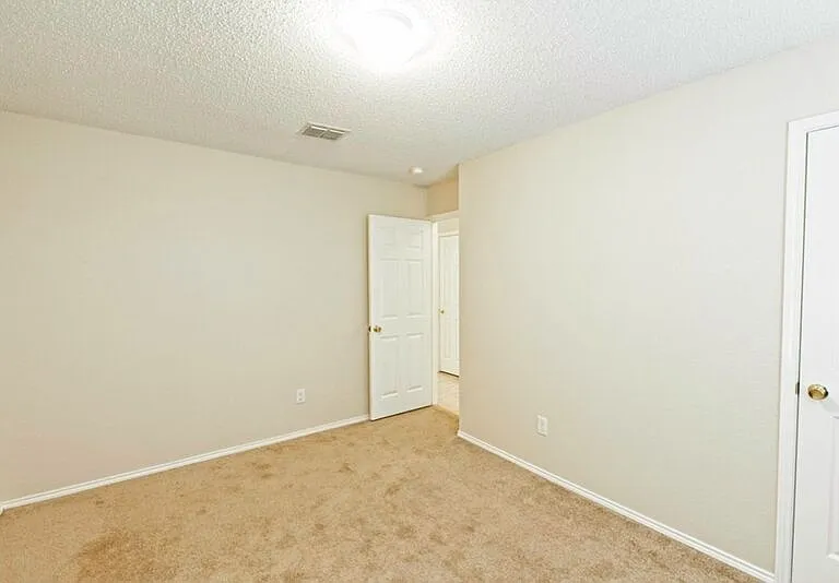 1118 Water Oak Way — Photo 24