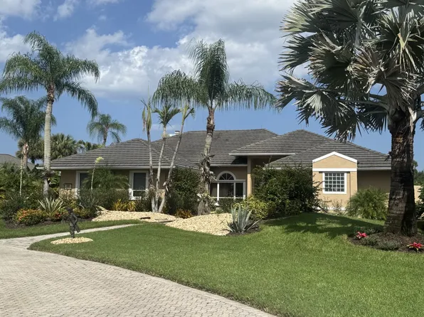 4084 SW Gleneagle Cir, Palm City, FL 34990
