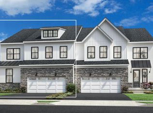 67 Alroy Rd #28, Malvern, PA 19355