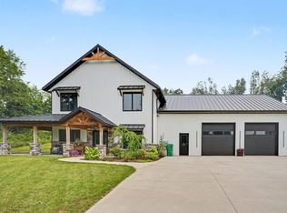 66155 Evergreen Ct, Sturgis, MI 49091