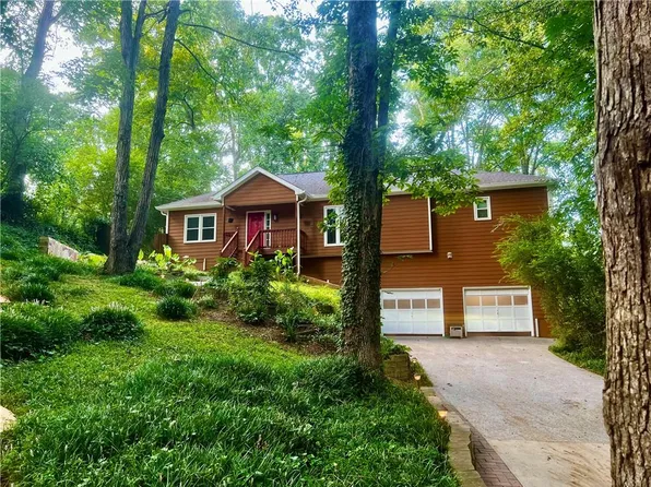 3249 Richwood Dr, Duluth, GA 30096