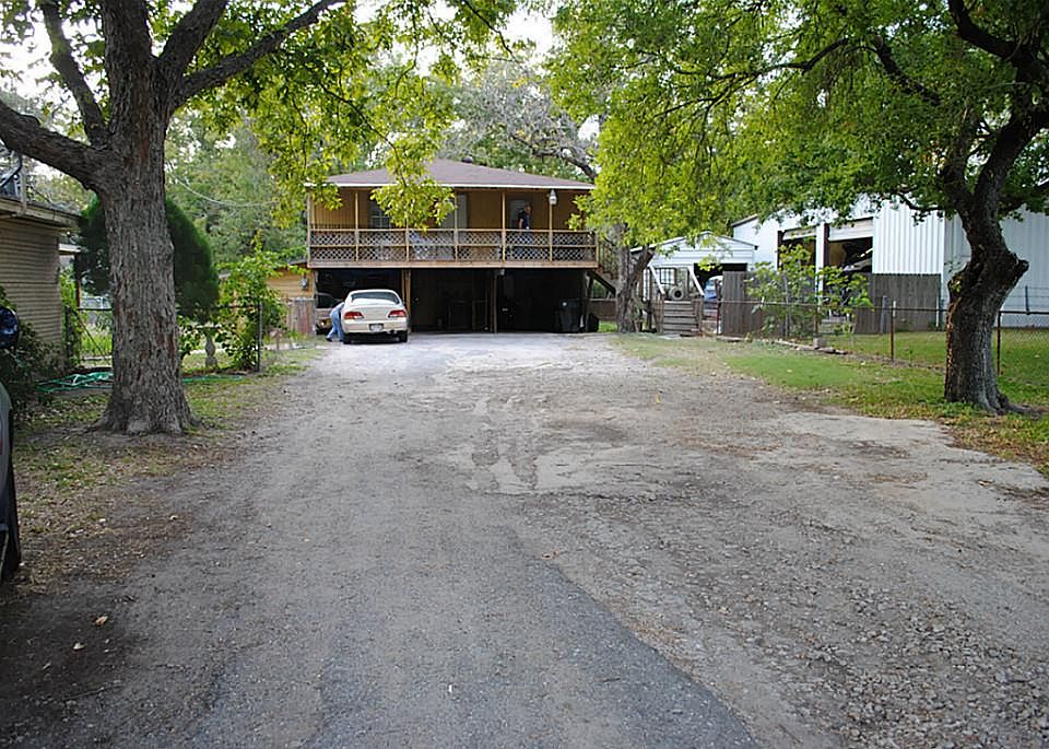 1st image of 12027 Marnie Ln