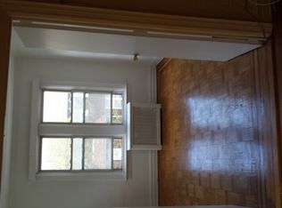 3014 35th Ave, Astoria, NY 11106