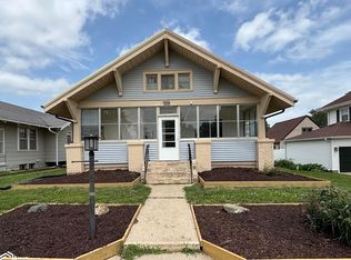 315 7th St, Gladbrook, IA 50635
