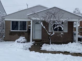 22401 Firwood Ave, Eastpointe, MI 48021
