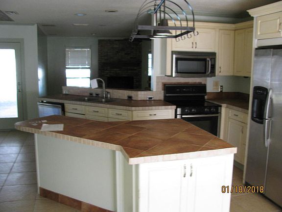 4th image of 361 Echo Cir