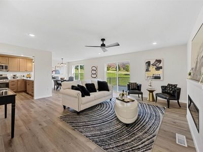 107 Dawson Dr, West Branch, IA, 52358