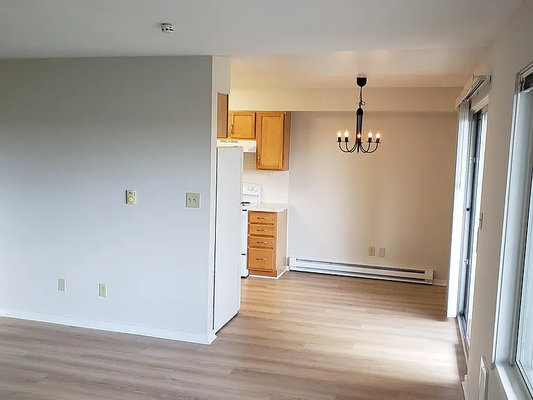 Briza Apartments — Photo 25