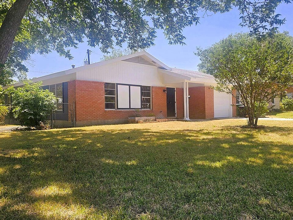 1st image of 3410 POLLYDALE AVE