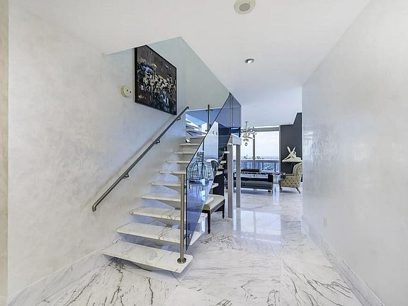 2nd image of 201 S Biscayne Blvd #5403