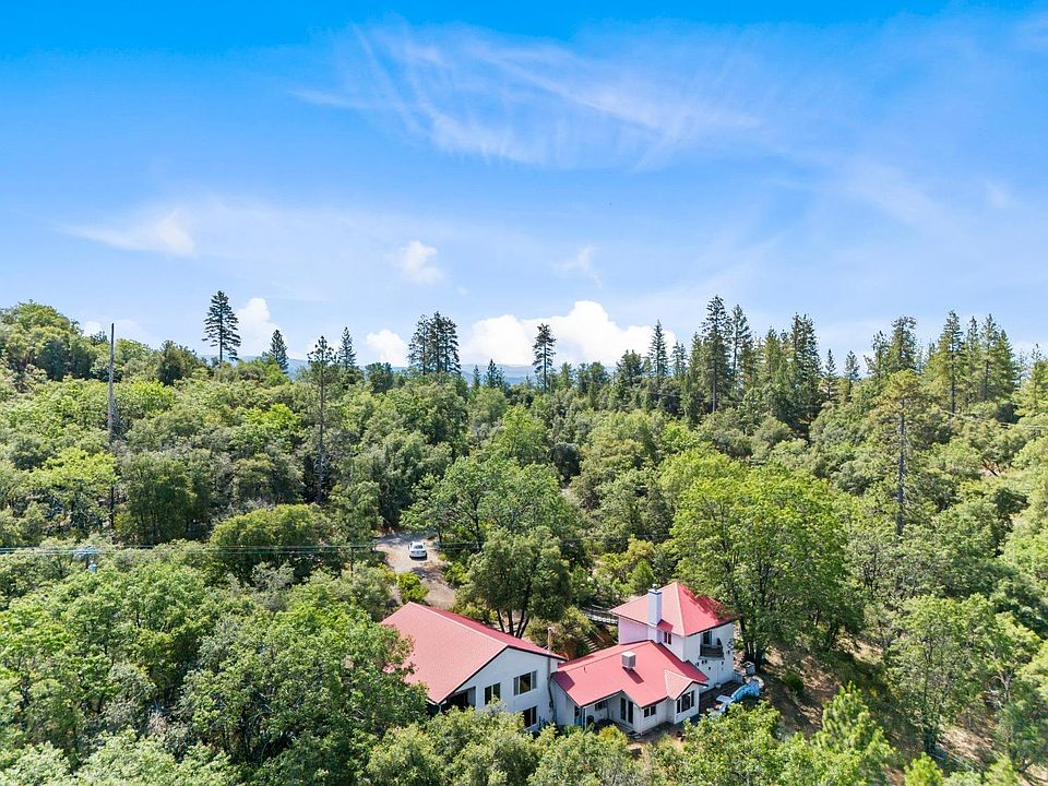 1st image of 22138 Columbia Crest Dr