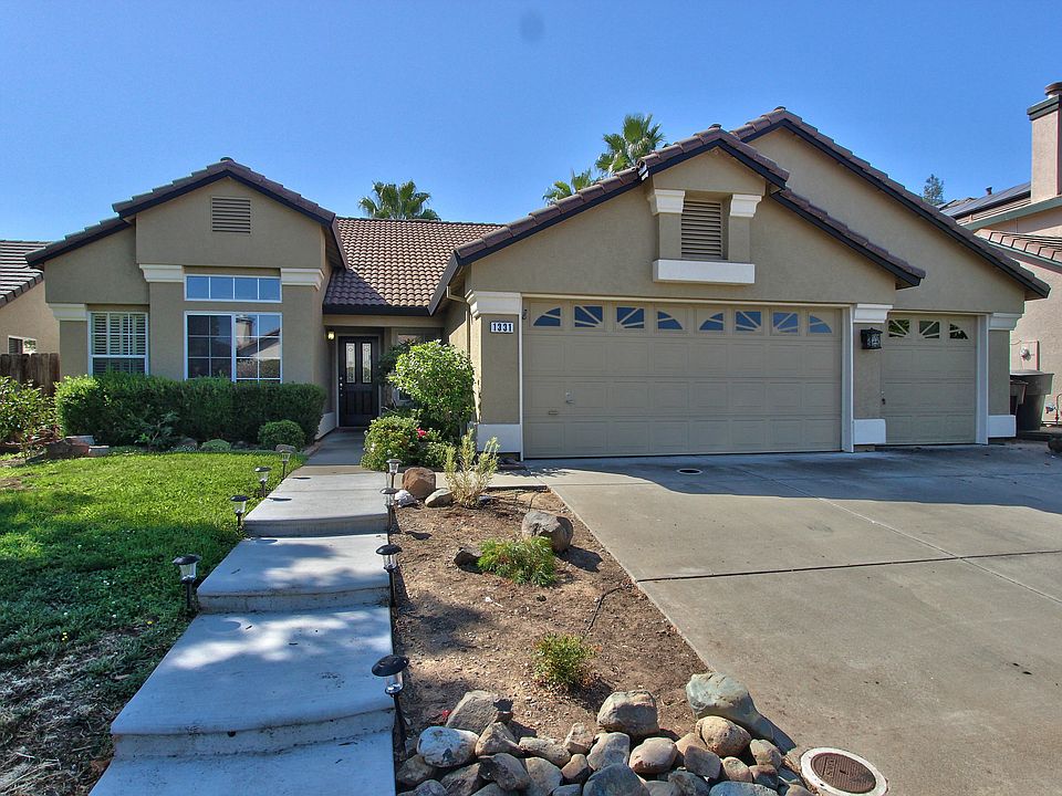 1st image of 1331 Avenida Alvarado
