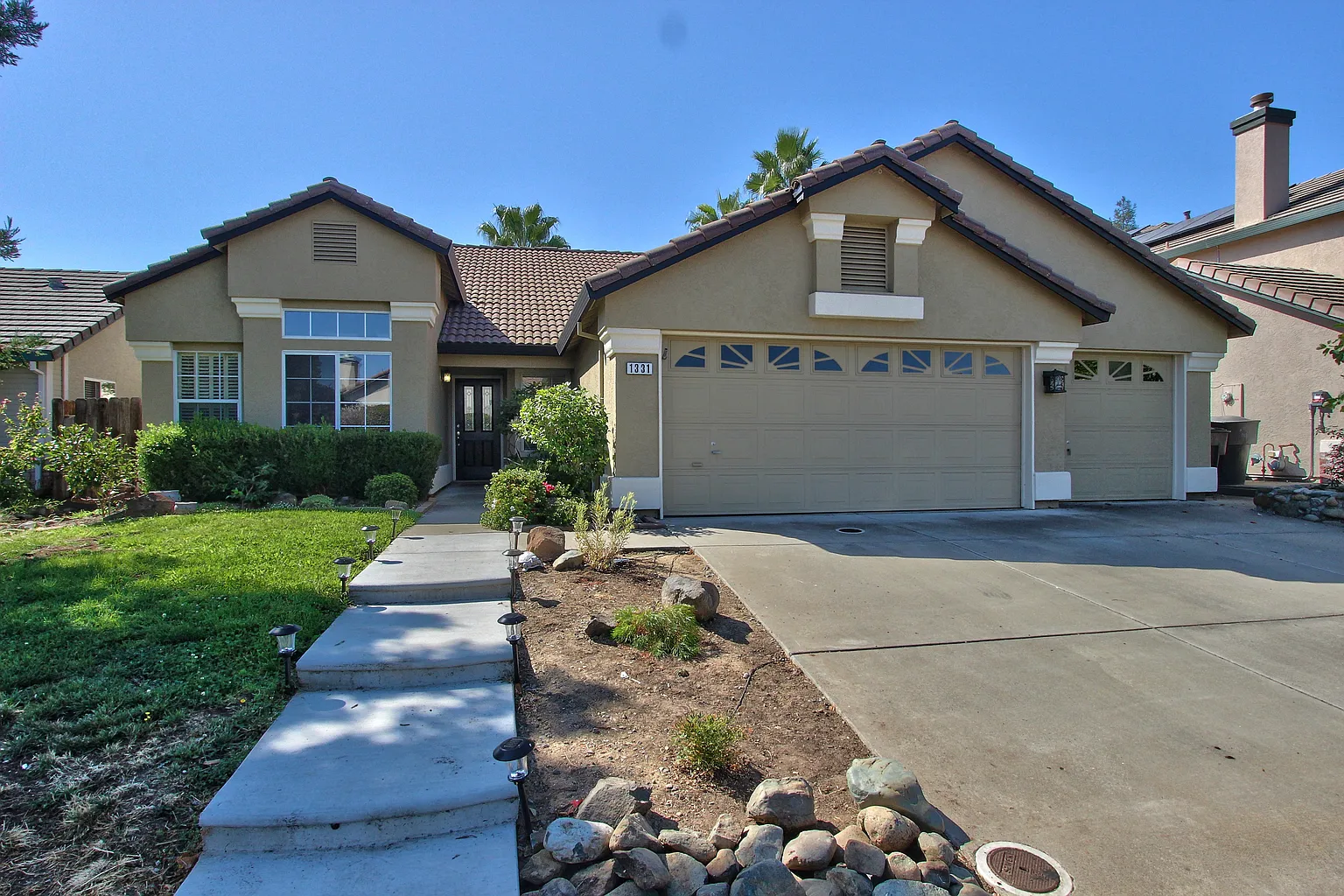 1331 Avenida Alvarado photo 1
