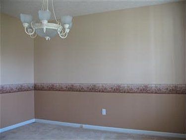 5th image of 4837 Kelly Ave