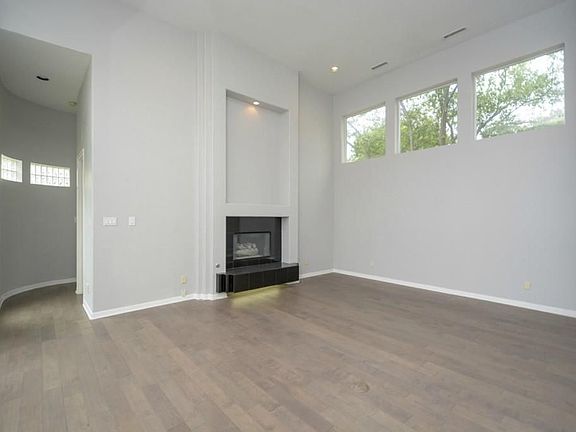 5th image of 5909 Davenhill Ct