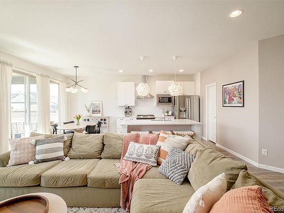 5th image of 26810 E Cedar Avenue