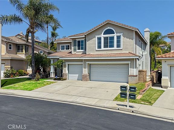 2nd image of 16233 Fieldcrest Ct