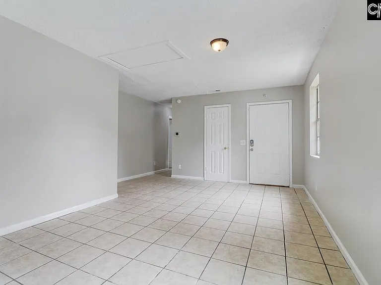 329 Saddlefield Rd — Photo 13