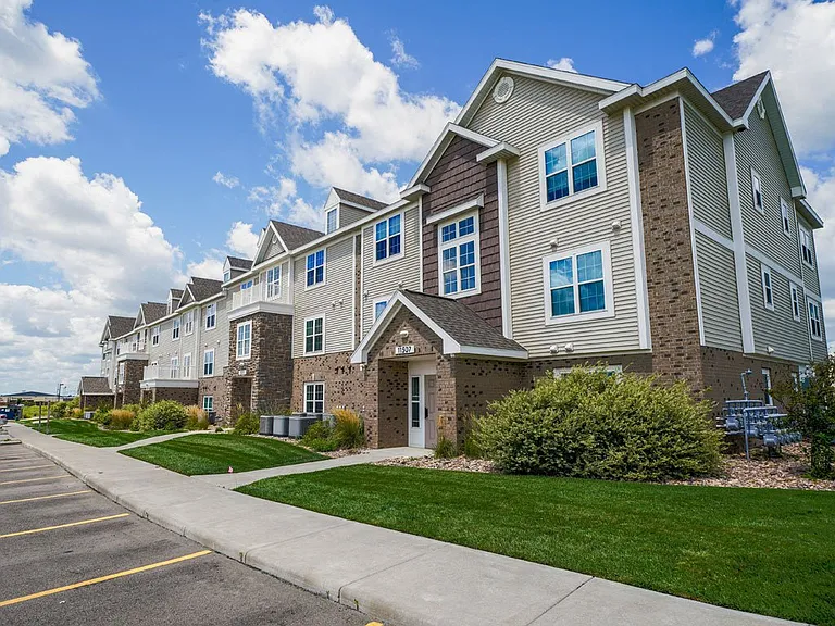 Stoney Pointe Apartment Homes — Photo 66