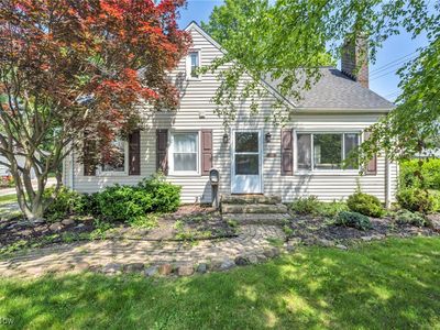 2911 Archwood Pl, Cuyahoga Falls, OH, 44221
