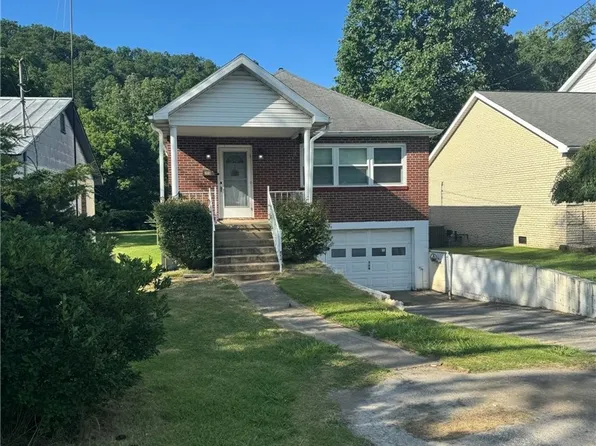 309 Riverside Dr, Madison, WV 25130