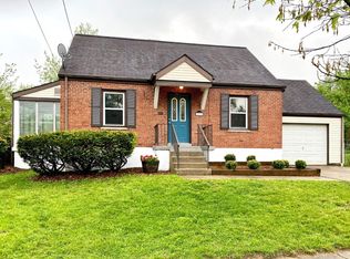 11 Gambier Cir, Cincinnati, OH 45218
