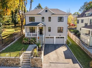 46 Landseer St, West Roxbury, MA 02132