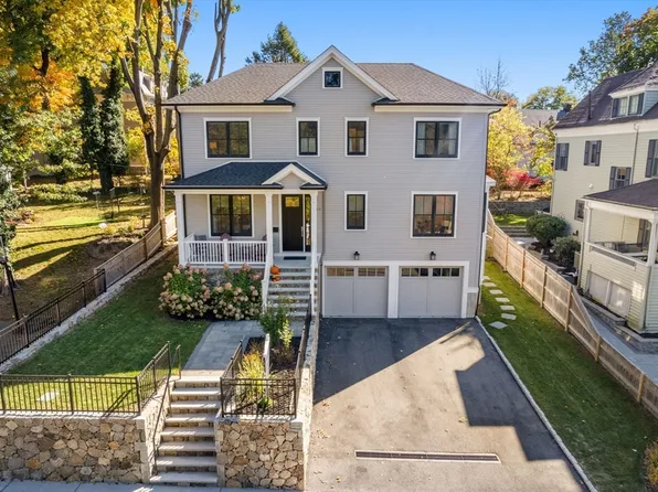 46 Landseer St, West Roxbury, MA 02132