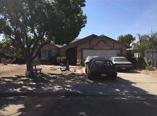 2267 Snyder St, Selma, CA 93662
