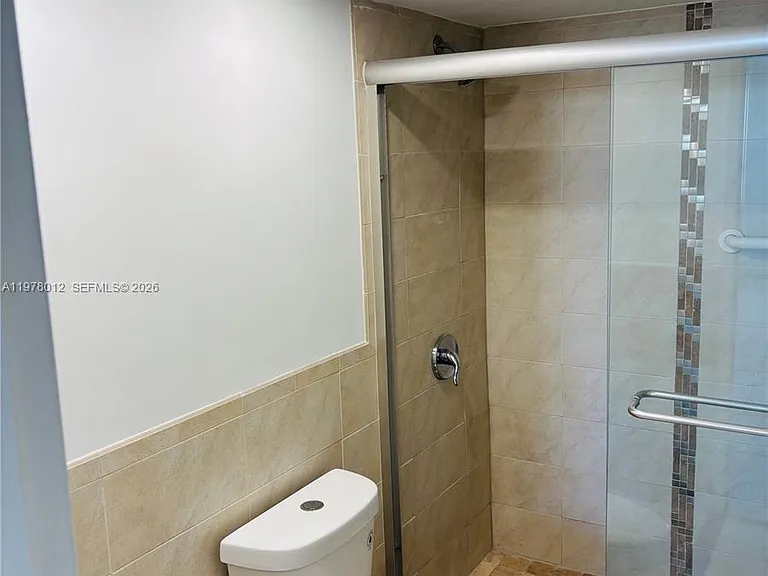 2333 Brickell Ave #1115 — Photo 13
