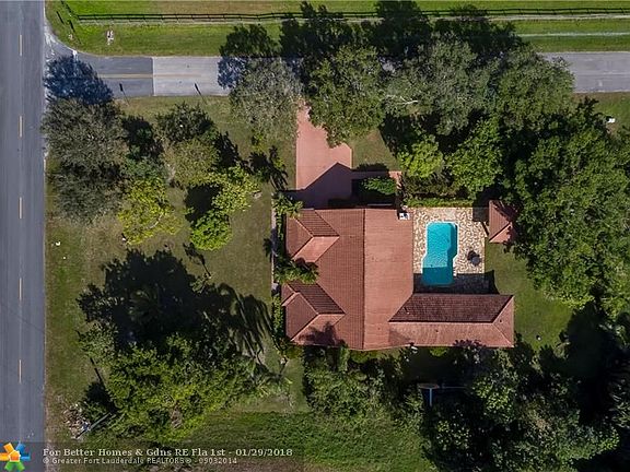 2nd image of 11750 NW 6th Pl