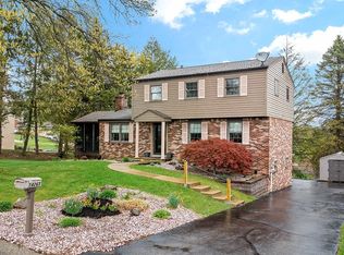 14265 Wayne Dr, Irwin, PA 15642